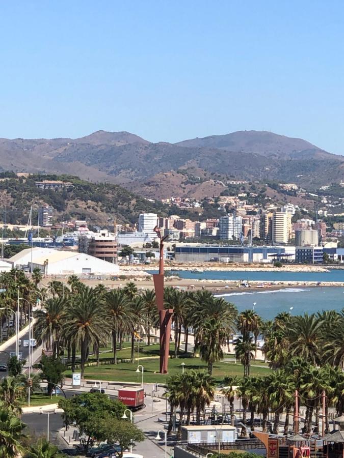 Atico Mirador Paseo Antonio Banderas Primera Linea De Playa Y Piscina Malaga Ngoại thất bức ảnh